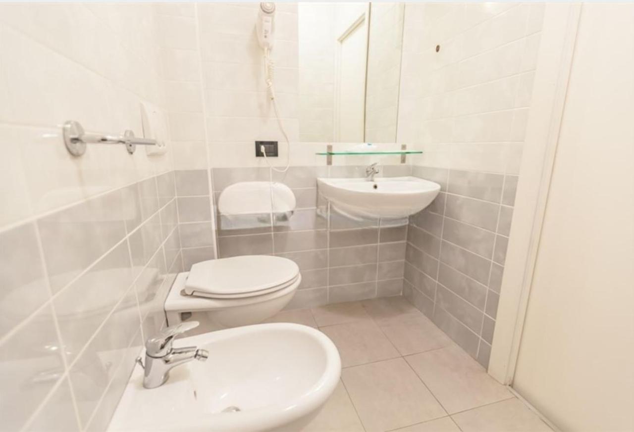 קרביה Hotel La Torre מראה חיצוני תמונה