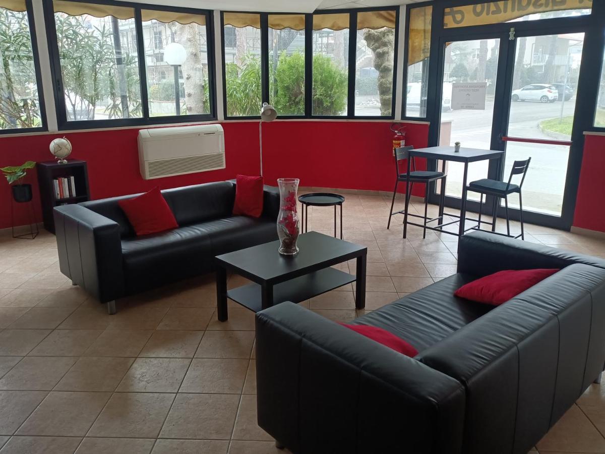 קרביה Hotel La Torre מראה חיצוני תמונה