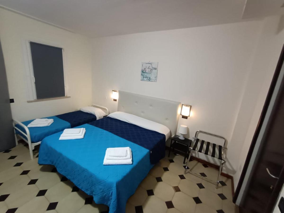 קרביה Hotel La Torre מראה חיצוני תמונה