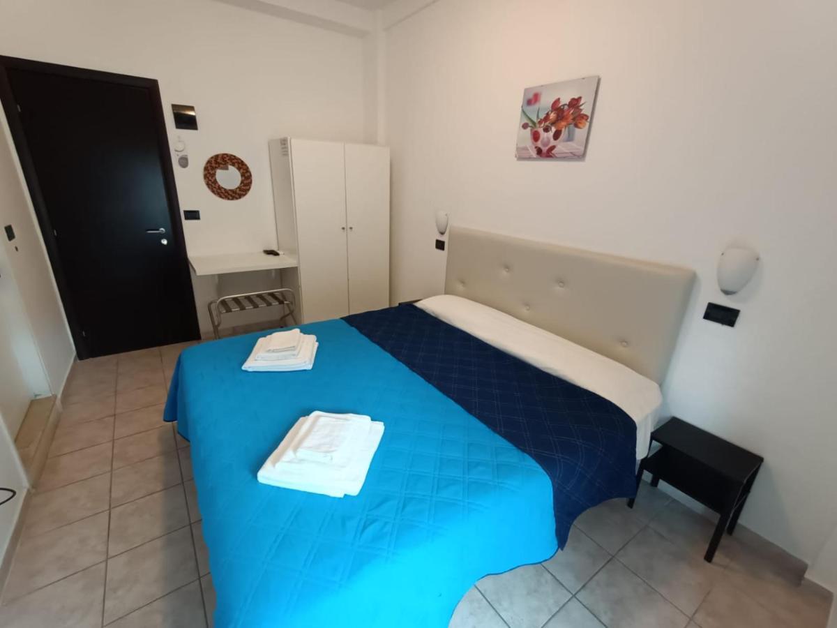 קרביה Hotel La Torre מראה חיצוני תמונה